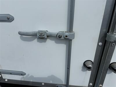 2006 Ford E-350 SD   - Photo 42 - Nashville, TN 37210