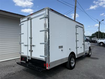2006 Ford E-350 SD   - Photo 9 - Nashville, TN 37210