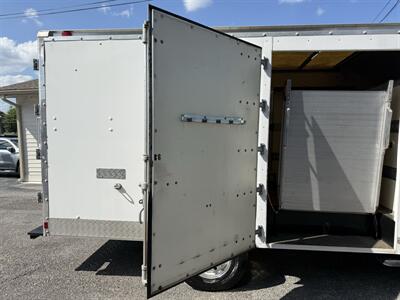 2006 Ford E-350 SD   - Photo 43 - Nashville, TN 37210