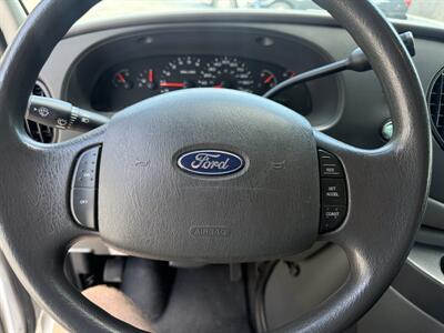 2006 Ford E-350 SD   - Photo 19 - Nashville, TN 37210
