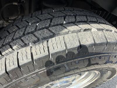 2006 Ford E-350 SD   - Photo 5 - Nashville, TN 37210