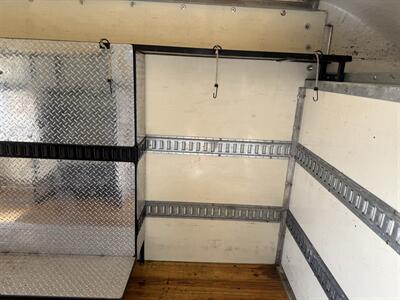 2006 Ford E-350 SD   - Photo 32 - Nashville, TN 37210