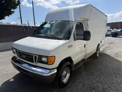 2006 Ford E-350 SD   - Photo 2 - Nashville, TN 37210