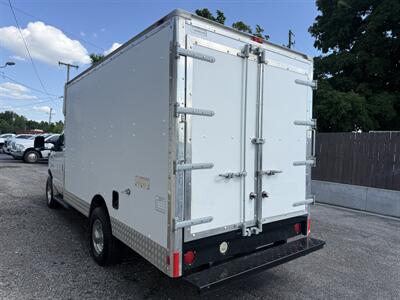 2006 Ford E-350 SD   - Photo 15 - Nashville, TN 37210