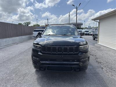 2022 Jeep Grand Wagoneer Obsidian   - Photo 4 - Nashville, TN 37210