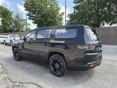 2022 Jeep Grand Wagoneer Obsidian   - Photo 7 - Nashville, TN 37210