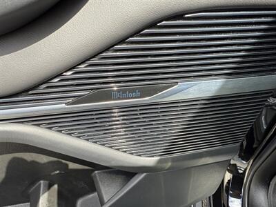 2022 Jeep Grand Wagoneer Obsidian   - Photo 18 - Nashville, TN 37210