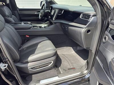 2022 Jeep Grand Wagoneer Obsidian   - Photo 35 - Nashville, TN 37210