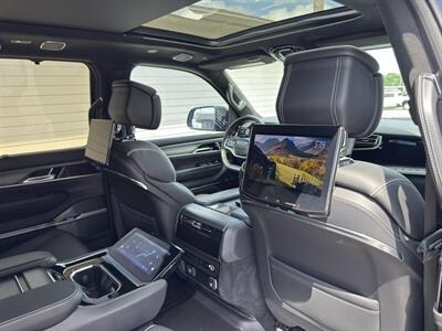 2022 Jeep Grand Wagoneer Obsidian   - Photo 34 - Nashville, TN 37210