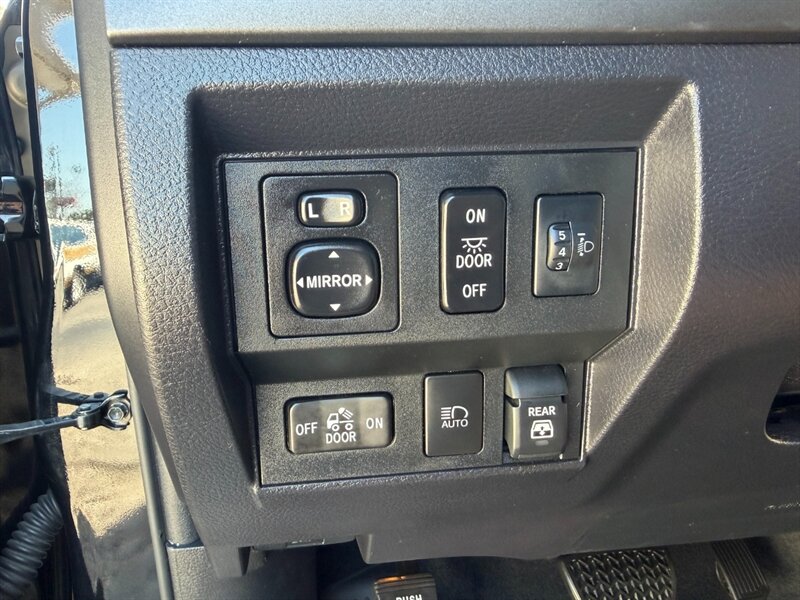 2021 Toyota Tundra SR5 - Photo 32 - Nashville, TN 37210