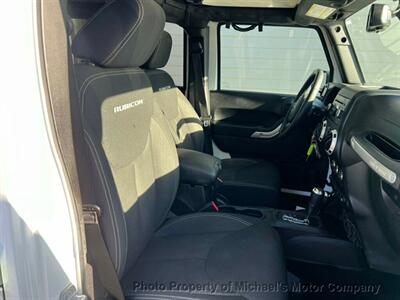 2015 Jeep Wrangler Unlimited Rubicon   - Photo 9 - Nashville, TN 37210