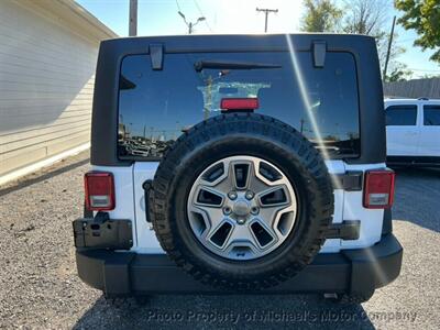 2015 Jeep Wrangler Unlimited Rubicon   - Photo 4 - Nashville, TN 37210