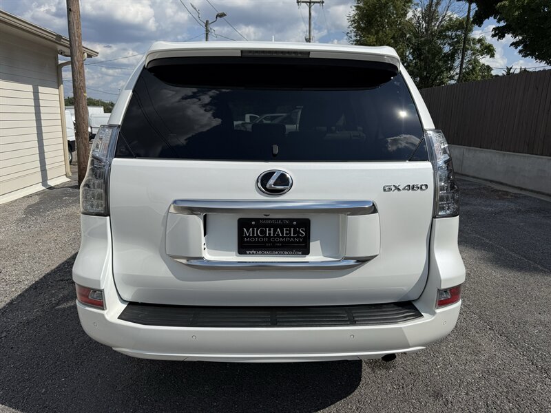 2022 Lexus GX 460 Luxury - Photo 3 - Nashville, TN 37210