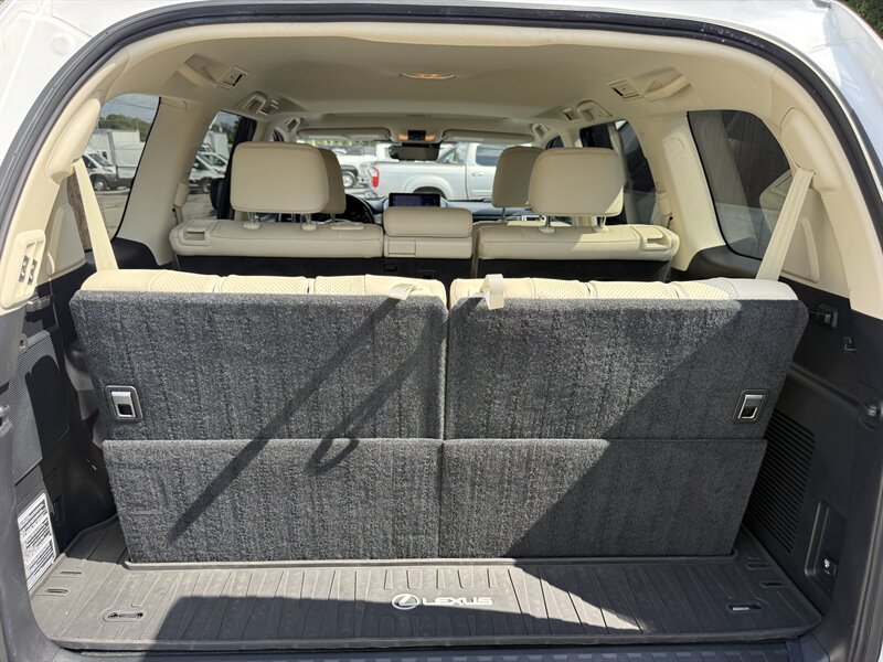 2022 Lexus GX 460 Luxury - Photo 31 - Nashville, TN 37210