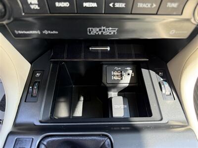 2022 Lexus GX 460 Luxury - Photo 9 - Nashville, TN 37210