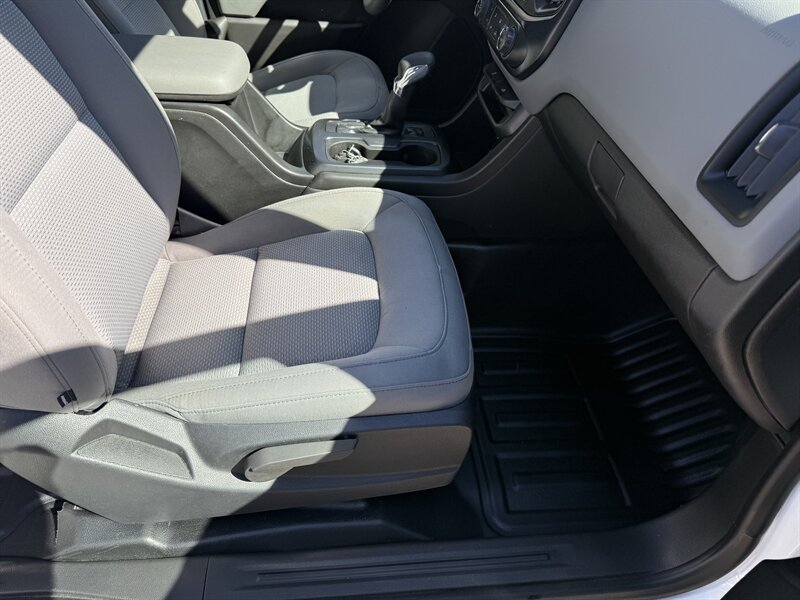 2022 Chevrolet Colorado Work Truck - Photo 7 - Nashville, TN 37210