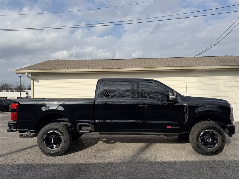 2026 Ford F-350 Super Duty Lariat  