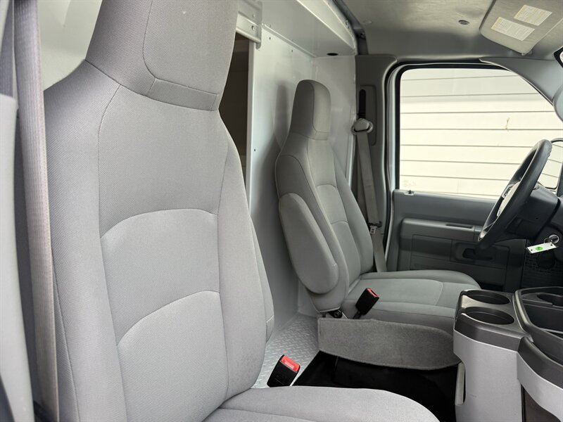2023 Ford E-350 SD - Photo 24 - Nashville, TN 37210