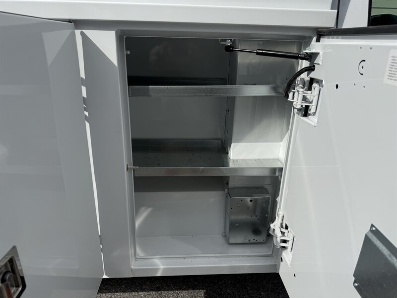 2023 Ford E-350 SD - Photo 43 - Nashville, TN 37210