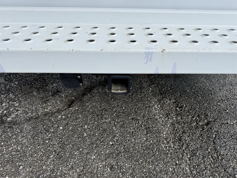2023 Ford E-350 SD - Photo 21 - Nashville, TN 37210