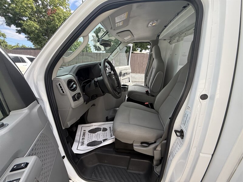 2023 Ford E-350 SD - Photo 47 - Nashville, TN 37210