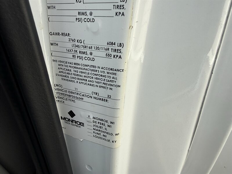 2023 Ford E-350 SD - Photo 4 - Nashville, TN 37210