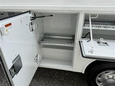 2023 Ford E-350 SD - Photo 32 - Nashville, TN 37210