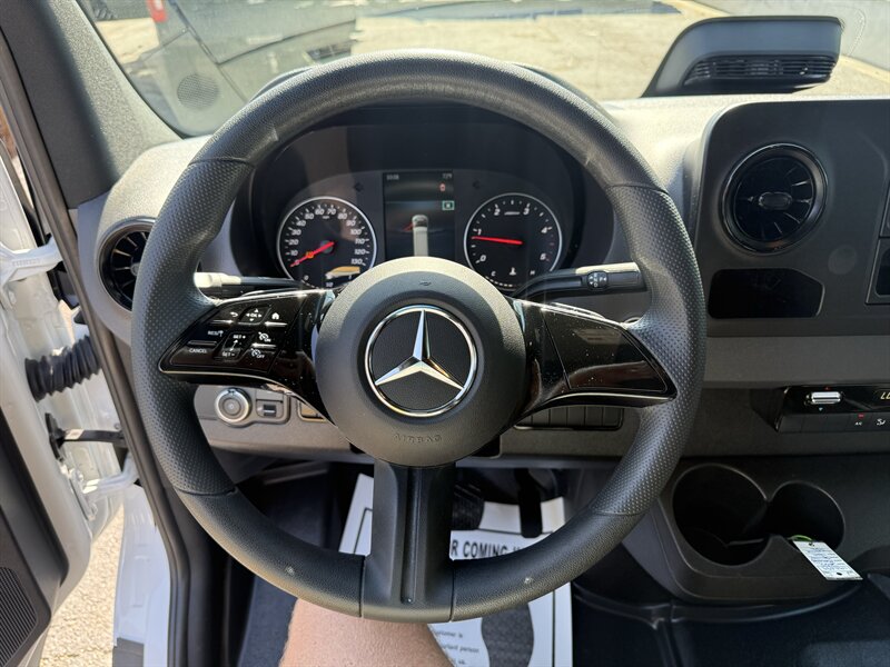 2025 Mercedes-Benz Sprinter 2500 - Photo 25 - Nashville, TN 37210