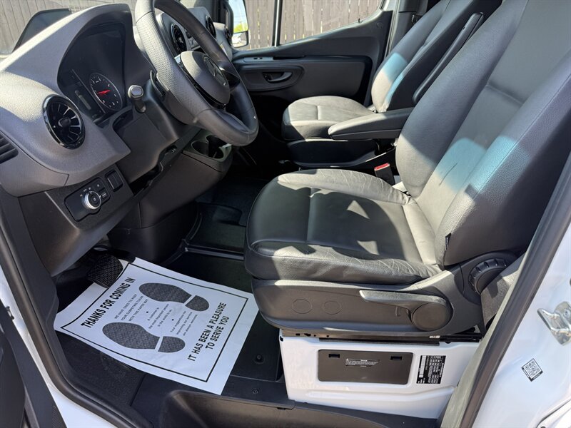 2025 Mercedes-Benz Sprinter 2500 - Photo 30 - Nashville, TN 37210