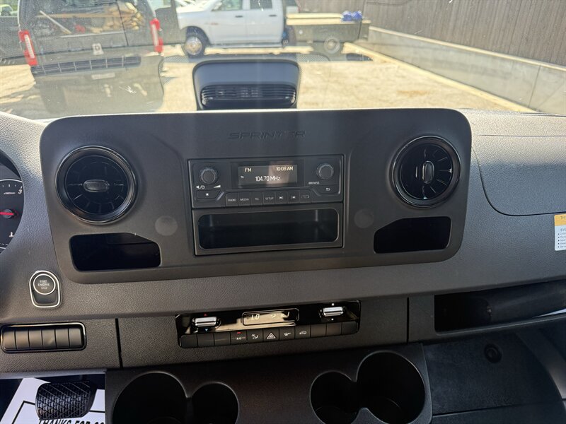 2025 Mercedes-Benz Sprinter 2500 - Photo 24 - Nashville, TN 37210