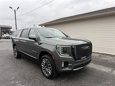 2023 GMC Yukon XL Denali Ultimate   - Photo 3 - Nashville, TN 37210