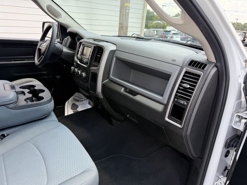 2019 Ram 1500 Classic Tradesman photo 10