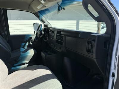 2023 Chevrolet Express 3500   - Photo 6 - Nashville, TN 37210