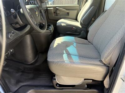 2023 Chevrolet Express 3500   - Photo 18 - Nashville, TN 37210