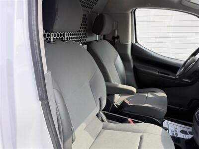 2020 Nissan NV200 S   - Photo 6 - Nashville, TN 37210