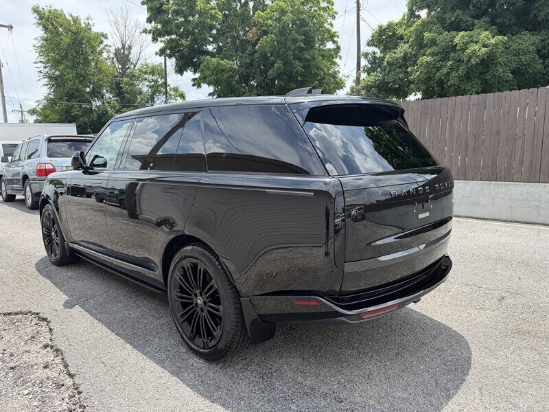 2023 Land Rover Range Rover P530 First Edition LWB - Photo 8 - Nashville, TN 37210
