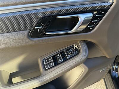 2016 Porsche Macan S   - Photo 16 - Nashville, TN 37210