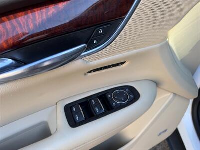 2017 Cadillac XT5 Luxury   - Photo 16 - Nashville, TN 37210