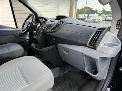 2017 Ford Transit 350   - Photo 13 - Nashville, TN 37210