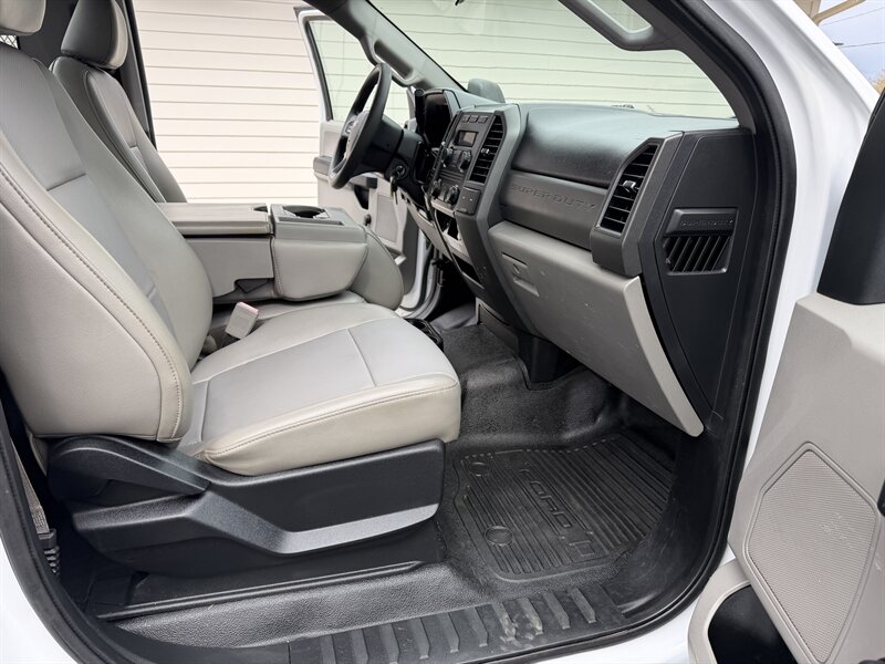 2018 Ford F-450 Super Duty - Photo 24 - Nashville, TN 37210