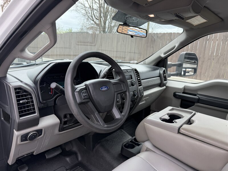 2018 Ford F-450 Super Duty - Photo 23 - Nashville, TN 37210