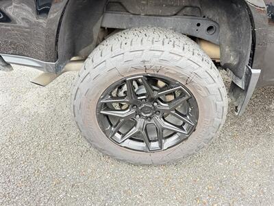 2024 Chevrolet Colorado LT - Photo 11 - Nashville, TN 37210