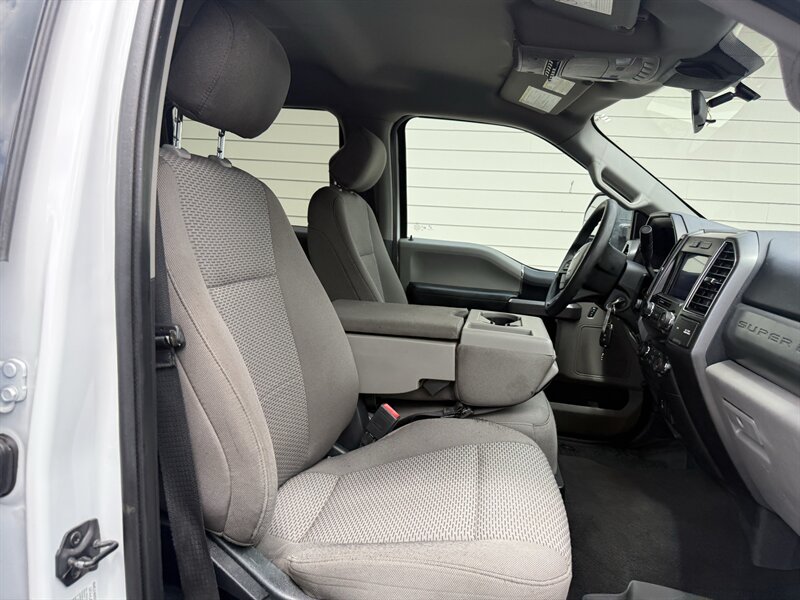 2021 Ford F-550 Super Duty XLT - Photo 10 - Nashville, TN 37210