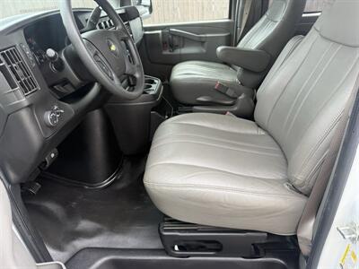 2018 Chevrolet Express LS 3500 - Photo 10 - Nashville, TN 37210