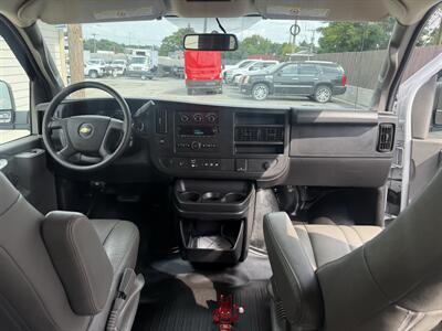 2018 Chevrolet Express LS 3500 - Photo 23 - Nashville, TN 37210