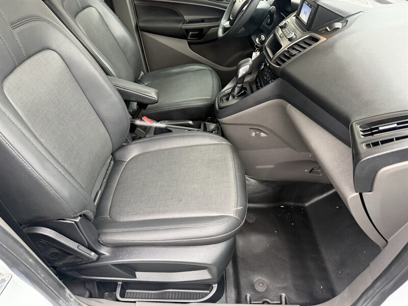 2021 Ford Transit Connect XL - Photo 4 - Nashville, TN 37210