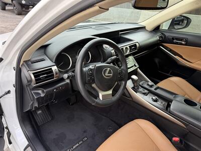 2014 Lexus IS 250   - Photo 18 - Nashville, TN 37210