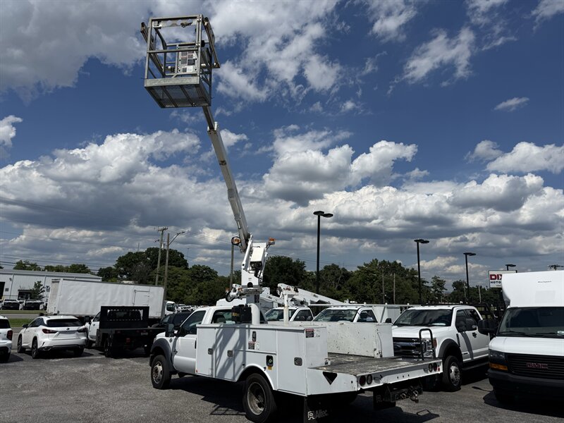 2016 Ford F-550 XL ALTEC BUCKET TRUCK - Photo 23 - Nashville, TN 37210