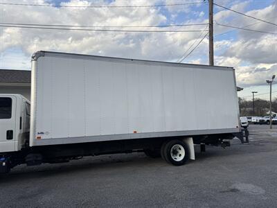 2022 Isuzu NQR NRR  BOX - Photo 18 - Nashville, TN 37210