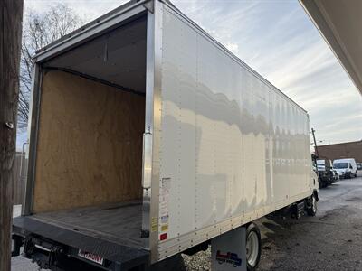 2022 Isuzu NQR NRR  BOX - Photo 13 - Nashville, TN 37210
